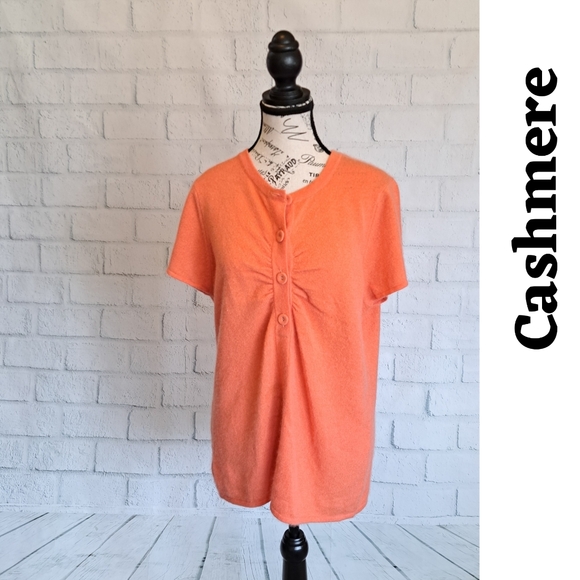 Kinross cashmere sweater - Picture 1 of 9